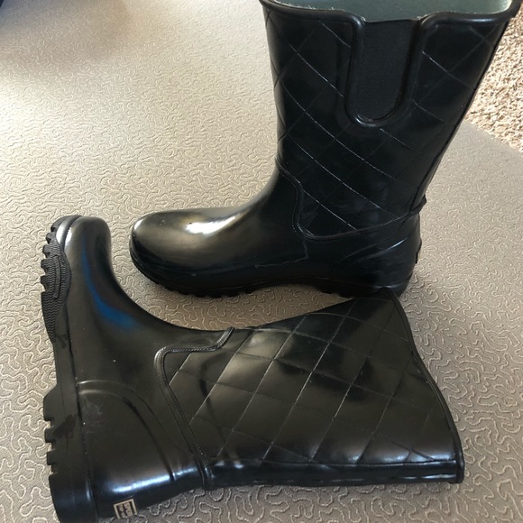 Sperry Shoes - Sperry Mid-Calf Quilted Rain Boot Black: Size 9